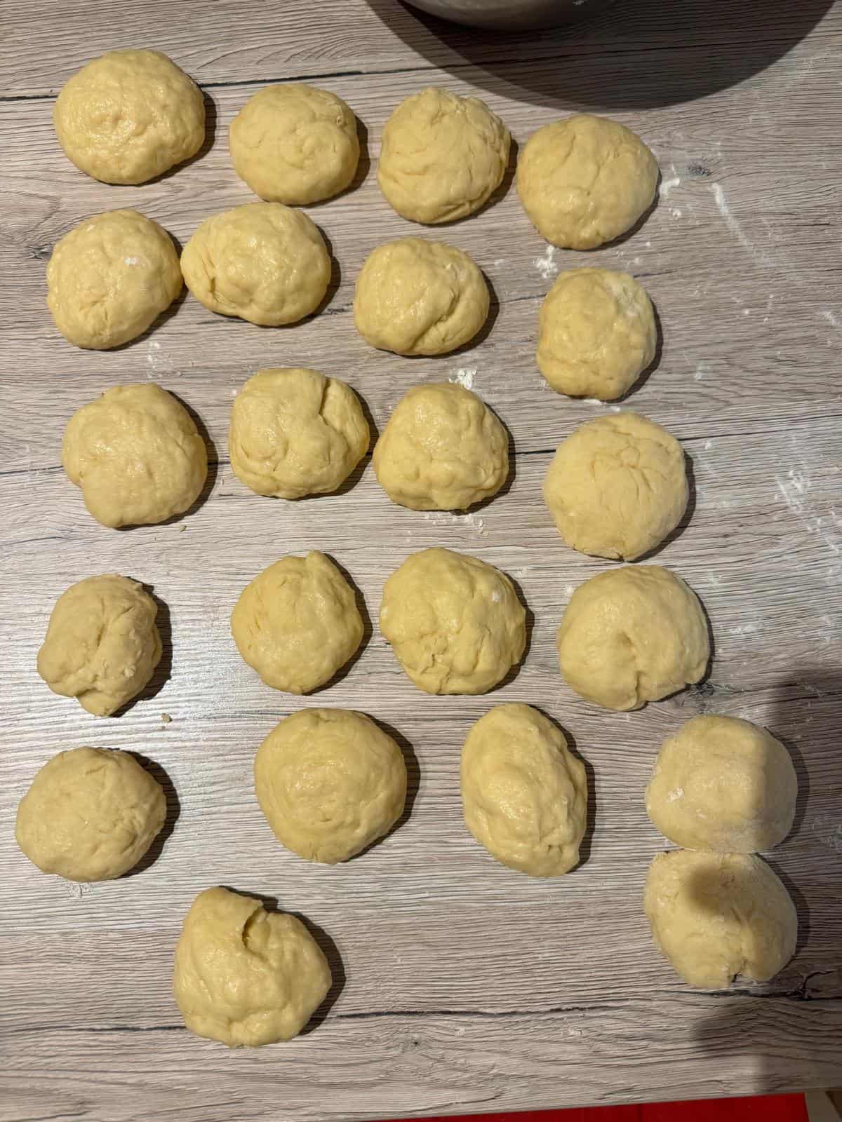 Dizano tijesto za domaće buhtle