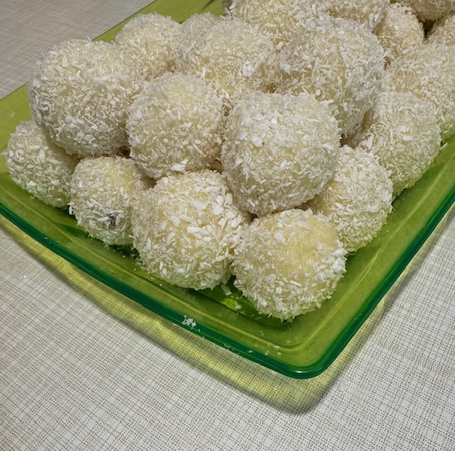 Homemade Raffaello